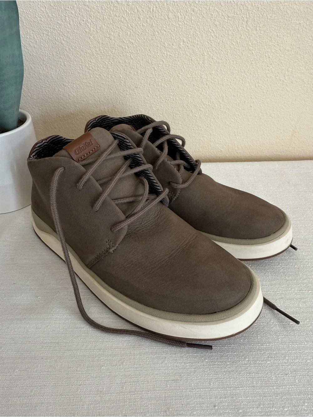 OluKai Papaku ‘Ili Men's Casual Mid-Top Sneakers in Brown Leather